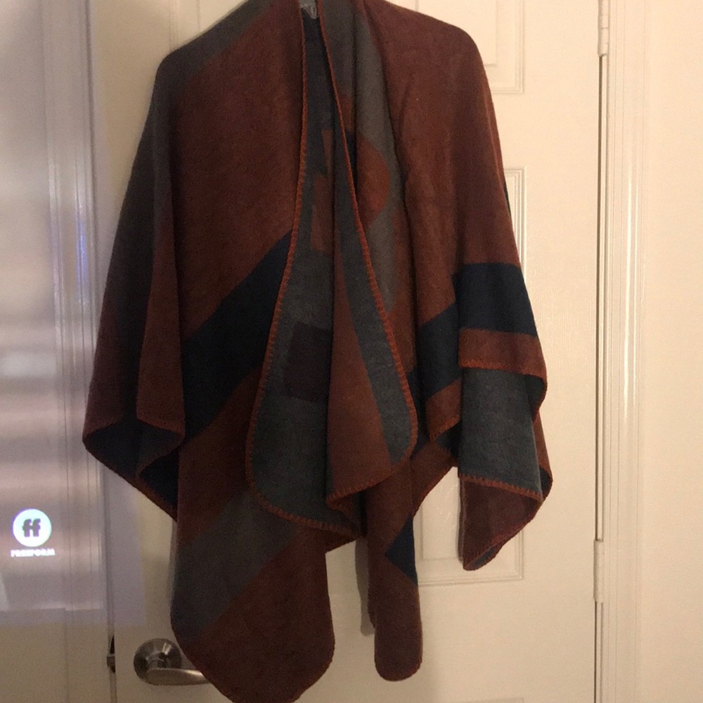 Bb Dakota Poncho